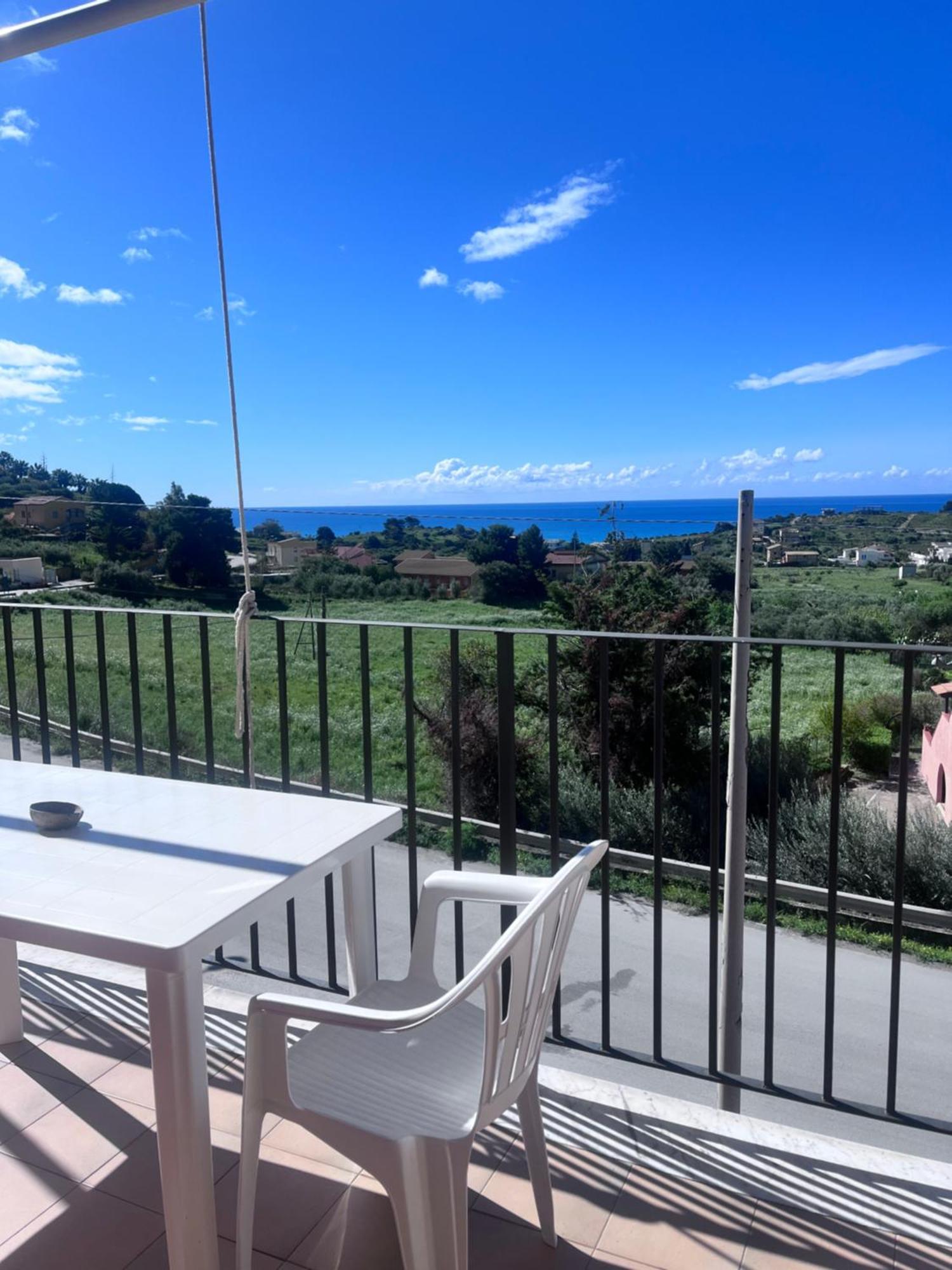 Appartamento Il Sole 2 Piano Realmonte Exterior photo
